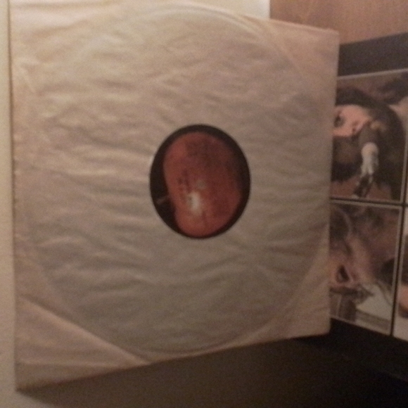 Beatles "Let it Be Album" 1970 'Phil & Ronnie" etched on vinyl - Picture 3 of 5